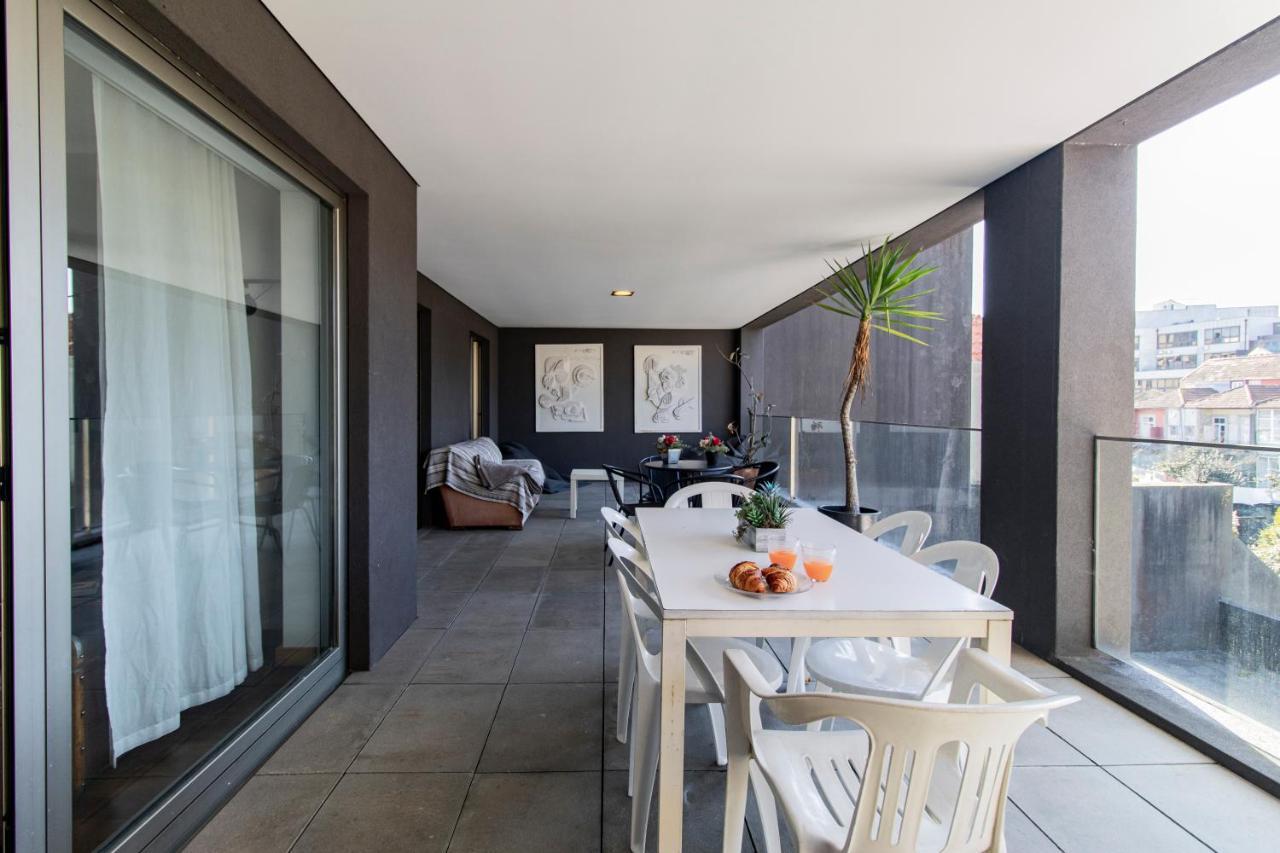 D Joao IV Apartment With Terrace By Lovelystay Porto Zewnętrze zdjęcie